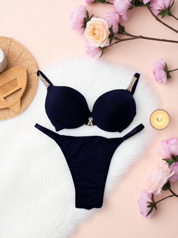 Classic Black Padded Seamless Bra