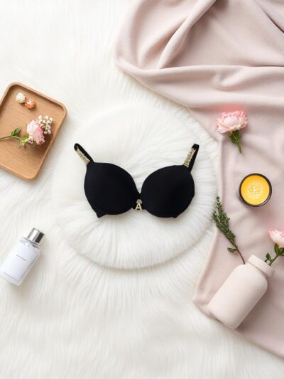 Classic Black Padded Seamless Bra - Image 2