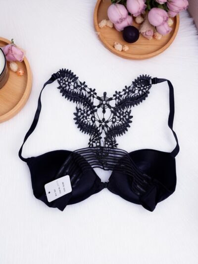 Elegant Black Ornate Lace Back Bra Set - Image 4