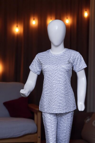 Modern Geometric Print Comfort Pajama Set - Image 3