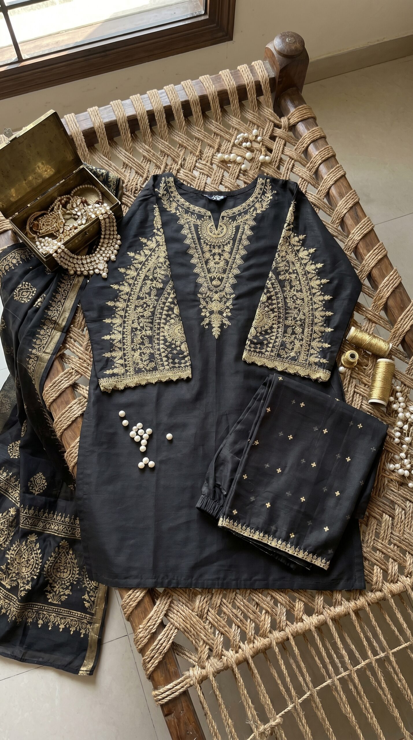 Siyah-e-Noor – Embroidered Black & Gold Luxe Pret Set - Image 2